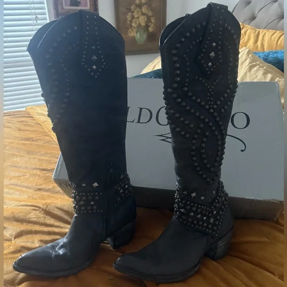 Old Gringo Belinda 18” distressed black cowboy western boots - Picture 6 of 10